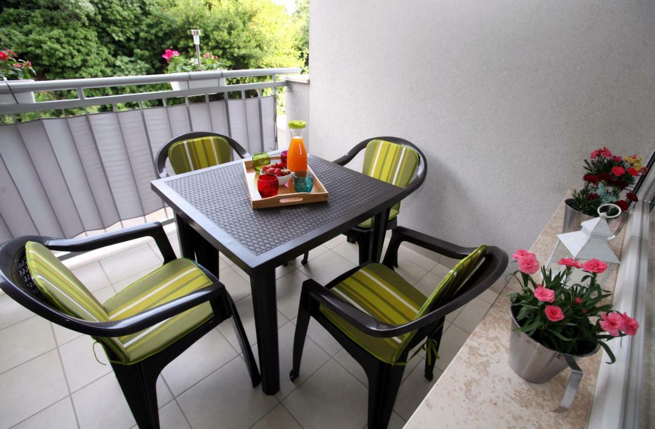 Apartment West ริเยกา ภายนอก รูปภาพ